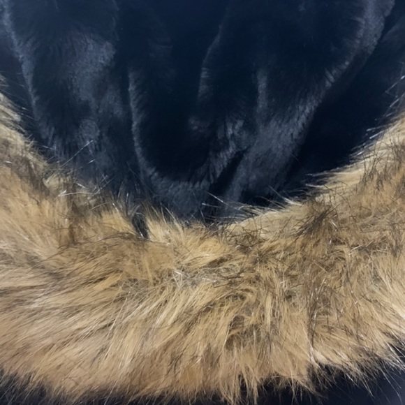 TNA Coat - Picture 3 of 5